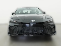 Toyota Camry SE (Natl) 2026