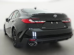 Toyota Camry SE (Natl) 2026