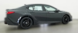 Toyota Camry SE (Natl) 2026