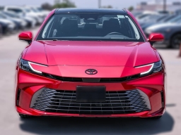 Toyota Camry XLE (Natl) 2026