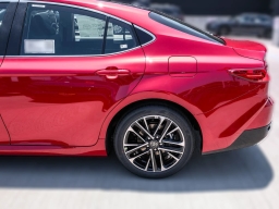 Toyota Camry XLE (Natl) 2026