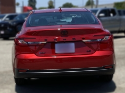 Toyota Camry LE (Natl) 2026