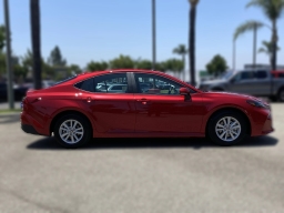 Toyota Camry LE (Natl) 2026
