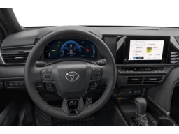 Toyota Camry SE (Natl) 2026