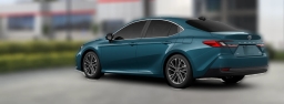Toyota Camry XLE (Natl) 2026
