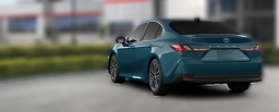 Toyota Camry XLE (Natl) 2026