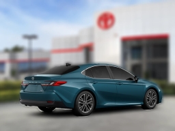 Toyota Camry XLE (Natl) 2026