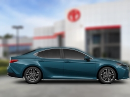 Toyota Camry XLE (Natl) 2026