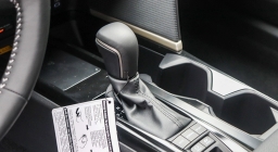 Toyota Camry SE (Natl) 2026
