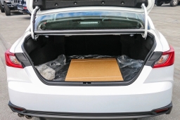Toyota Camry SE (Natl) 2026