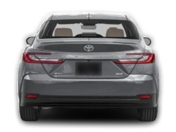 Toyota Camry XLE (Natl) 2026