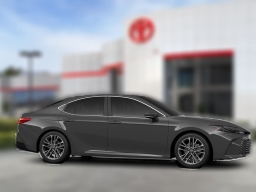 Toyota Camry XLE (Natl) 2026