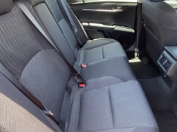 Toyota Camry LE (Natl) 2026