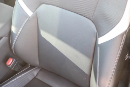 Toyota Camry SE (Natl) 2026