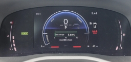 Toyota Camry SE (Natl) 2026