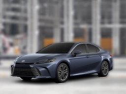 Toyota Camry XLE (Natl) 2026