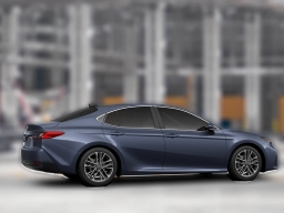 Toyota Camry XLE (Natl) 2026