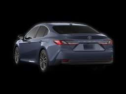 Toyota Camry XLE (Natl) 2026