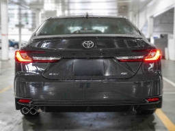 Toyota Camry SE (Natl) 2026
