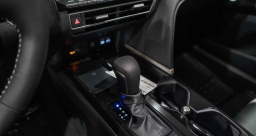 Toyota Camry SE (Natl) 2026
