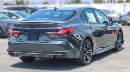 Toyota Camry XSE (Natl) 2026