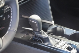 Toyota Camry SE (Natl) 2026
