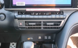 Toyota Camry XSE (Natl) 2026