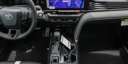 Toyota Camry Nightshade (Natl) 2026