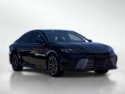 Toyota Camry XLE (Natl) 2026