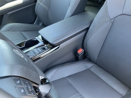 Toyota Camry XLE (Natl) 2026