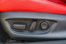 Toyota Camry XSE AWD (Natl) 2026