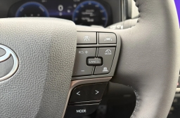 Toyota Camry XSE AWD (Natl) 2026