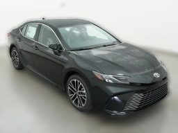 Toyota Camry XLE AWD (Natl) 2026