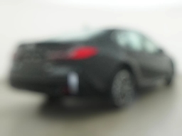 Toyota Camry XLE AWD (Natl) 2026