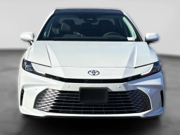 Toyota Camry XLE AWD (Natl) 2026