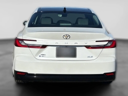 Toyota Camry XLE AWD (Natl) 2026