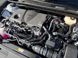 Toyota Camry XLE AWD (Natl) 2026