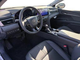 Toyota Camry XLE AWD (Natl) 2026