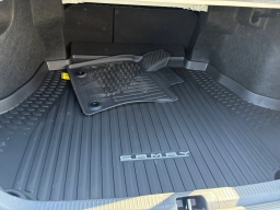 Toyota Camry XLE AWD (Natl) 2026