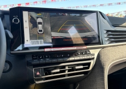 Toyota Camry XLE AWD (Natl) 2026