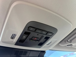 Toyota Camry XLE AWD (Natl) 2026