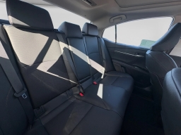 Toyota Camry XLE AWD (Natl) 2026