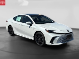 Toyota Camry XSE AWD (Natl) 2026