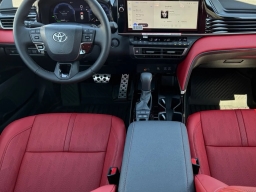 Toyota Camry XSE AWD (Natl) 2026