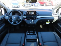 Honda Odyssey EX-L Auto 2026