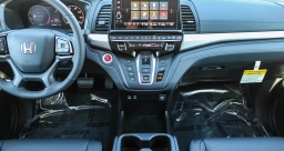 Honda Odyssey EX-L Auto 2026