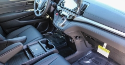 Honda Odyssey EX-L Auto 2026