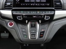 Honda Odyssey Sport-L Auto 2026