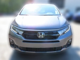 Honda Odyssey Touring Auto 2026