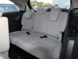 Honda Odyssey Touring Auto 2026